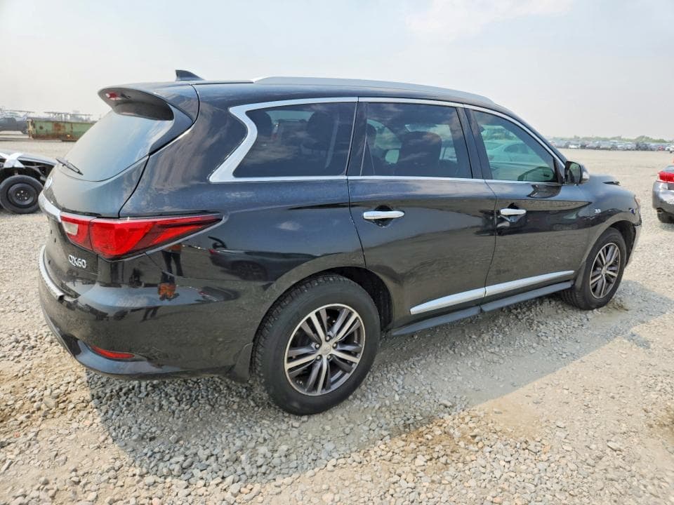 2017 INFINITI QX60 BASE 3