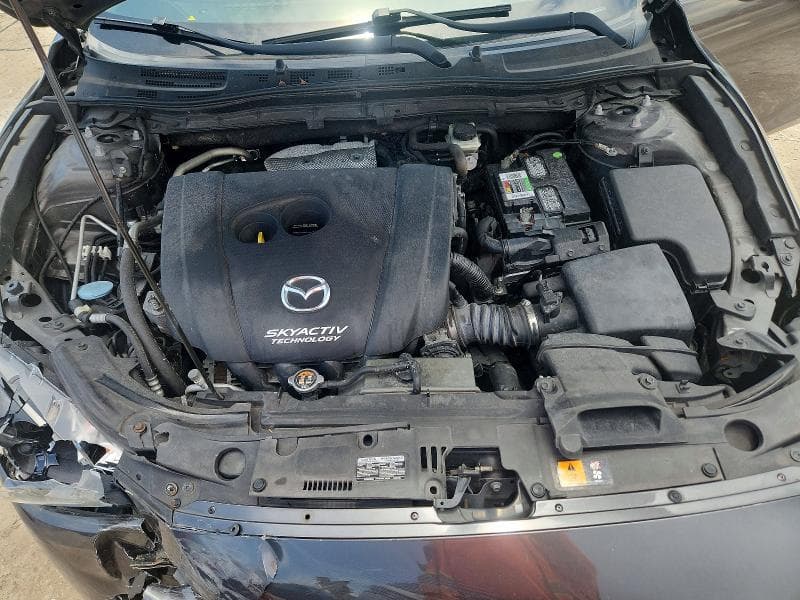 2017 MAZDA 3 TOURING 11