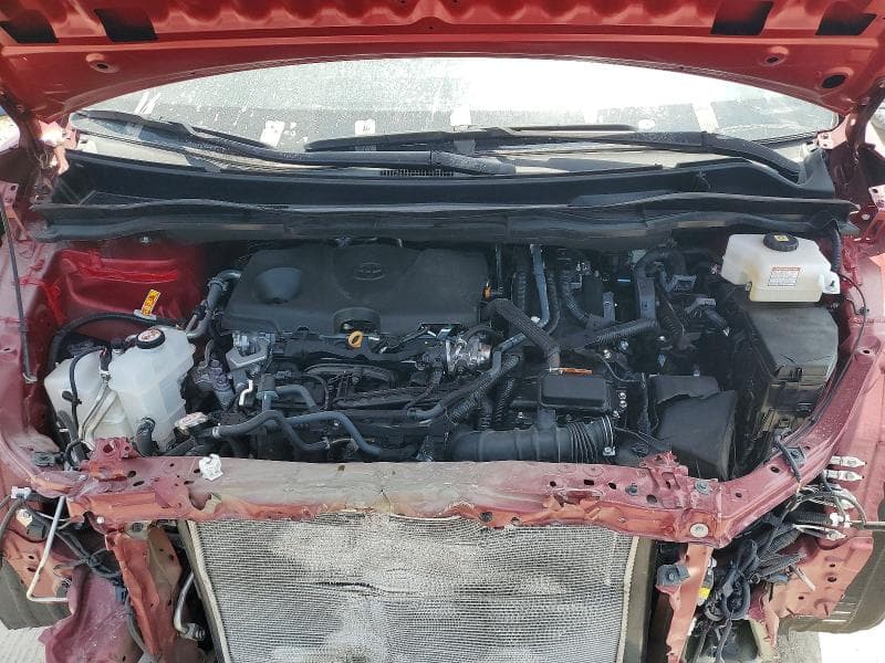 2025 TOYOTA SIENNA LE 12