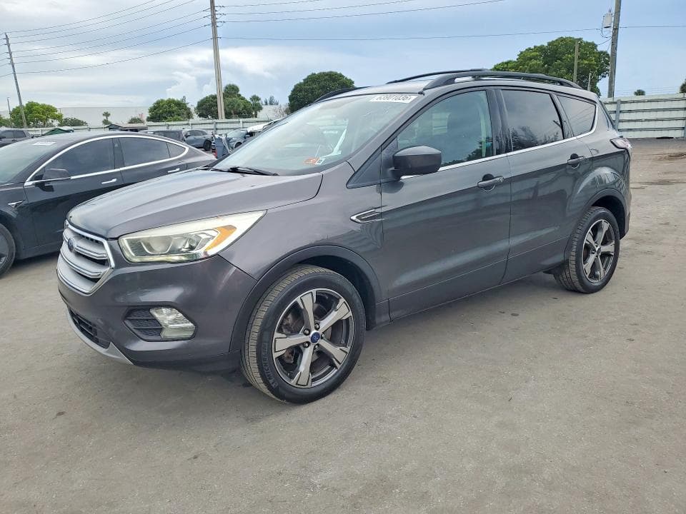 2017 FORD ESCAPE SE - 1