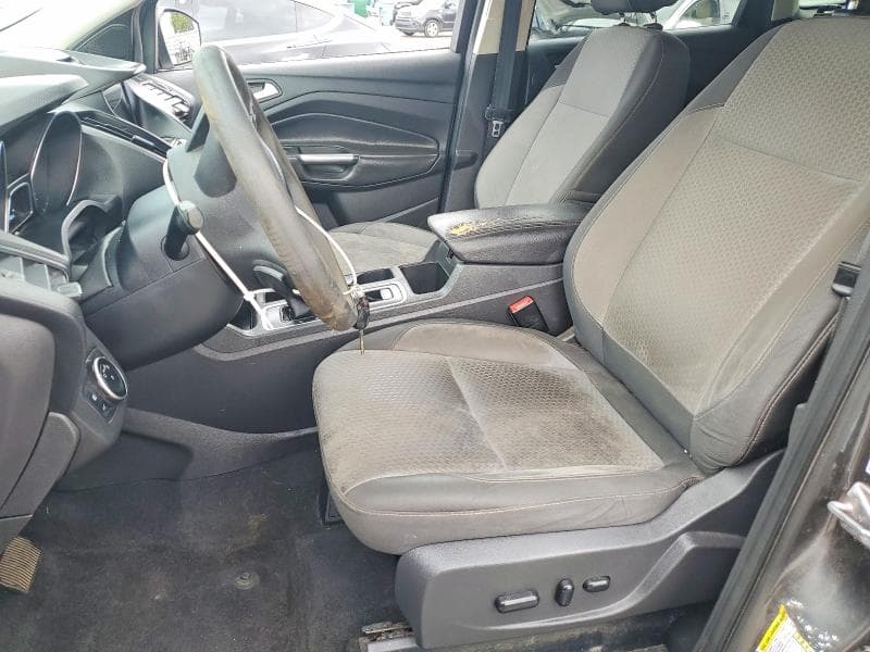 2017 FORD ESCAPE SE 7
