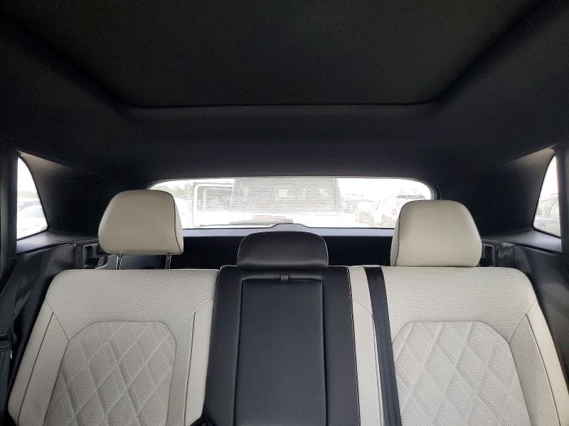 2024 VOLKSWAGEN ATLAS CROSS SPORT SEL PREMIUM R-LINE 10