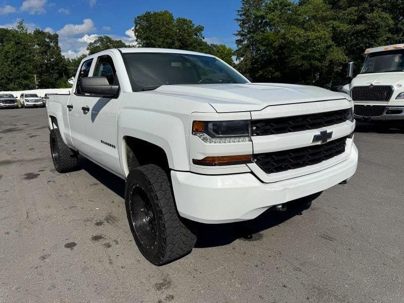 2017 CHEVROLET SILVERADO K1500 CUSTOM 4