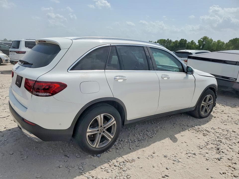 2021 MERCEDES-BENZ GLC 300 3
