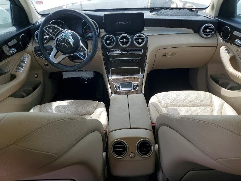 2021 MERCEDES-BENZ GLC 300 8