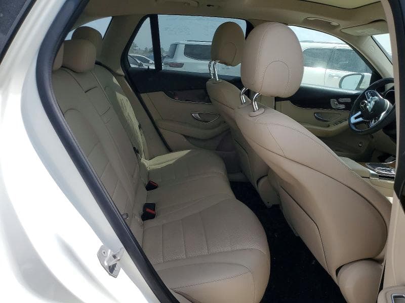 2021 MERCEDES-BENZ GLC 300 10