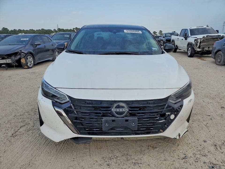 2024 NISSAN SENTRA SR 5