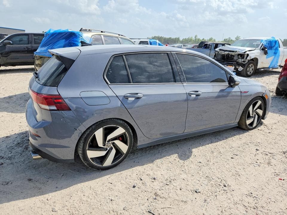 2023 VOLKSWAGEN GTI SE 3
