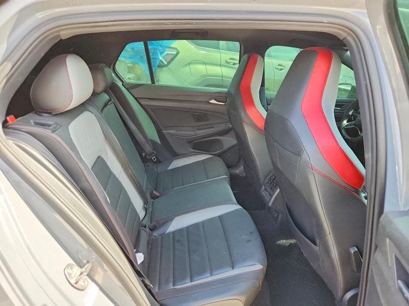 2023 VOLKSWAGEN GTI SE 10