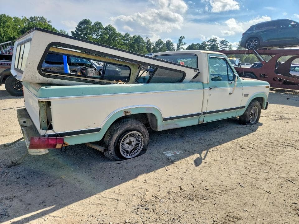 1982 FORD F100 3