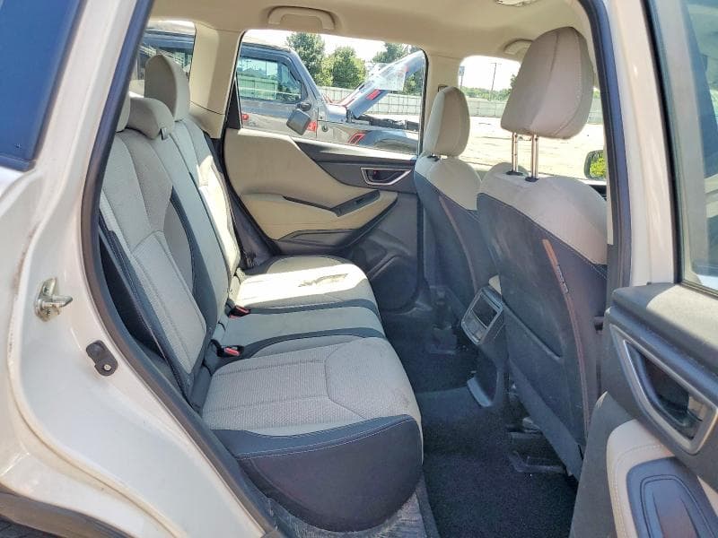 2020 SUBARU FORESTER 11