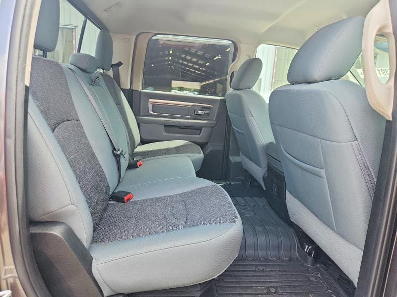 2018 RAM 1500 SLT 10