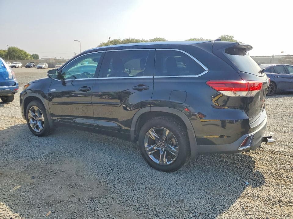 2018 TOYOTA HIGHLANDER HYBRID LIMITED PLATINUM 2