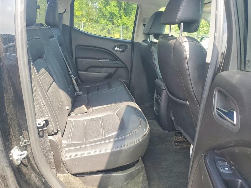 2017 GMC CANYON DENALI 10