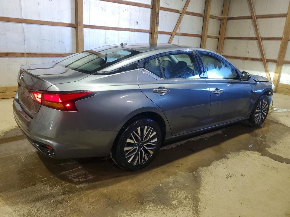 2025 NISSAN ALTIMA SV 3