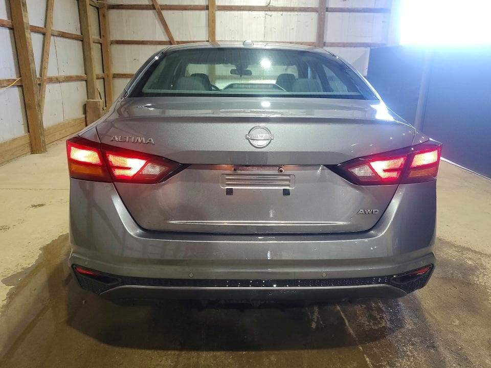 2025 NISSAN ALTIMA SV 6