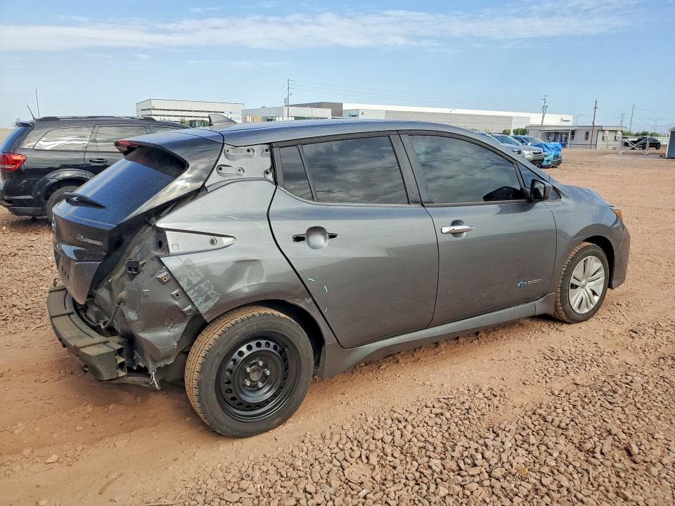 2019 NISSAN LEAF S 3