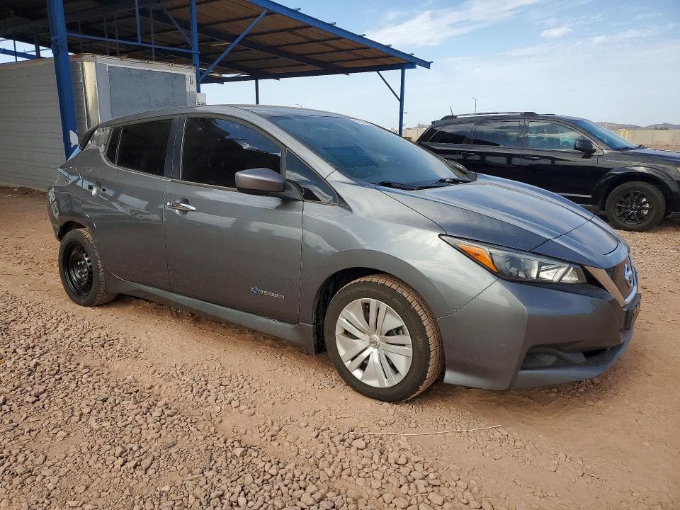 2019 NISSAN LEAF S 4