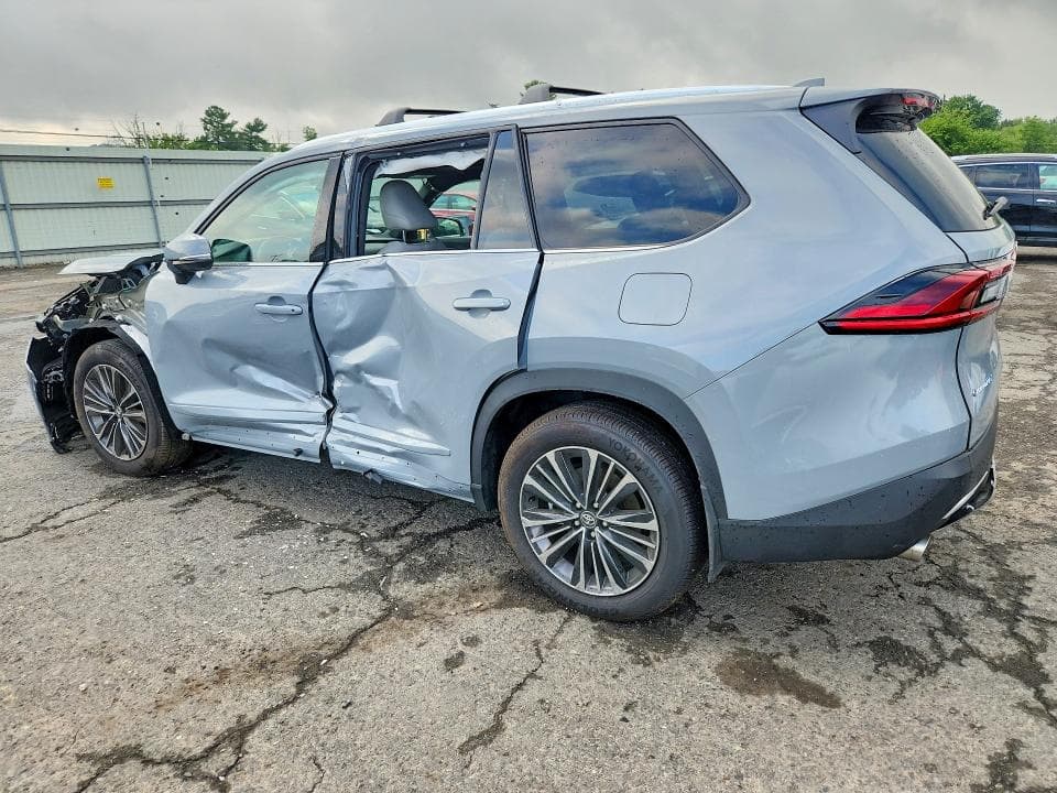 2026 TOYOTA GRAND HIGHLANDER HYBRID MAX PLATINUM 2