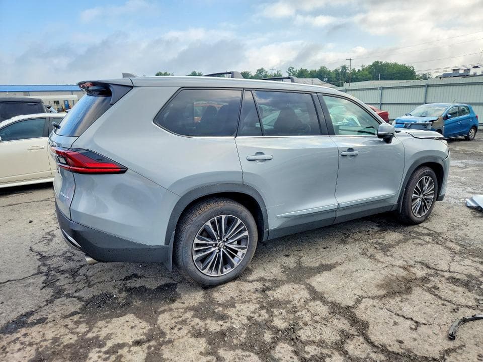 2026 TOYOTA GRAND HIGHLANDER HYBRID MAX PLATINUM 3