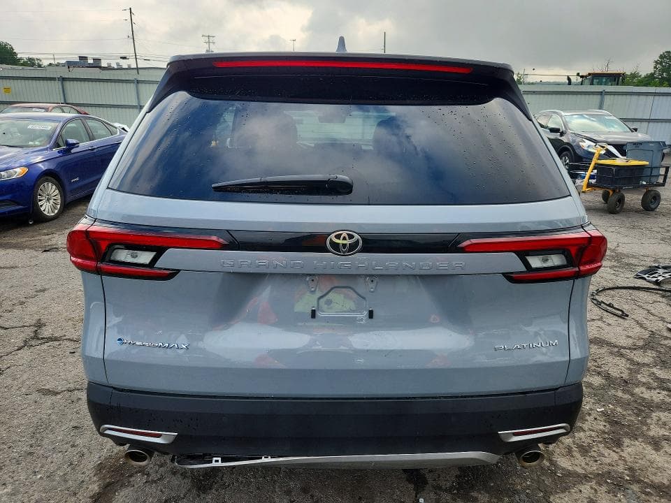 2026 TOYOTA GRAND HIGHLANDER HYBRID MAX PLATINUM 6