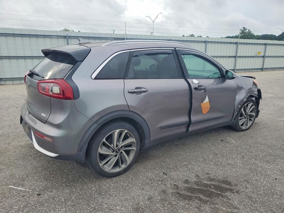 2017 KIA NIRO EX TOURING 3