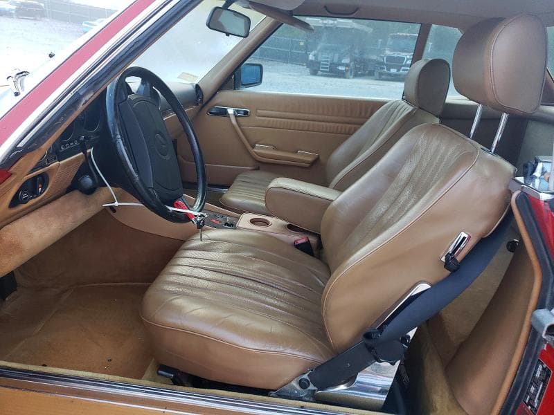 1986 MERCEDES-BENZ 560 SL 7