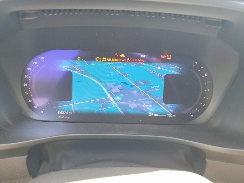 2023 VOLVO XC40 PLUS 9