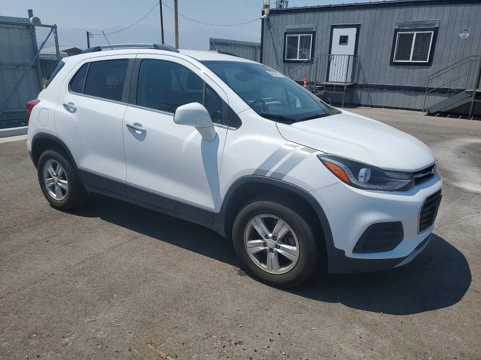 2018 CHEVROLET TRAX 1LT 4