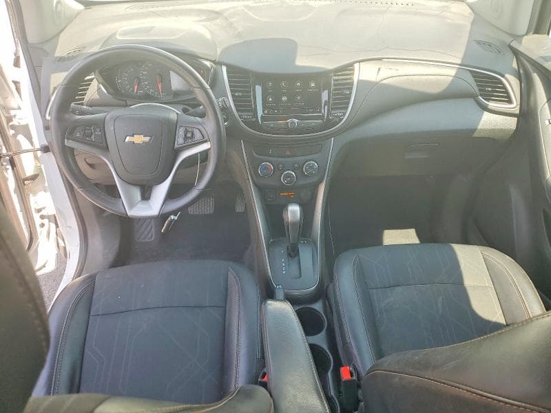 2018 CHEVROLET TRAX 1LT 8