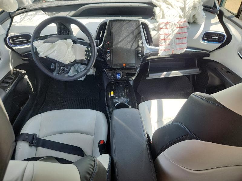 2022 TOYOTA PRIUS LIMITED 8