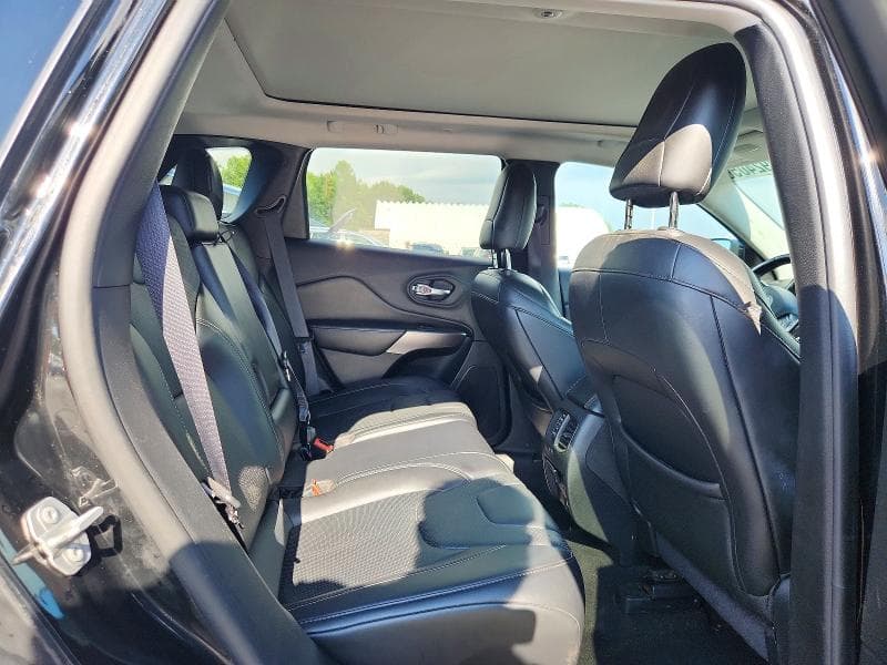2019 JEEP CHEROKEE LIMITED 11