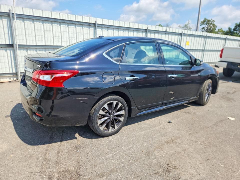 2017 NISSAN SENTRA SR TURBO 3