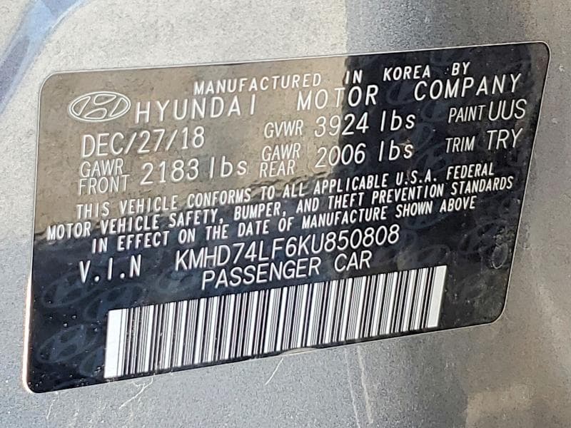 2019 HYUNDAI ELANTRA SE 13