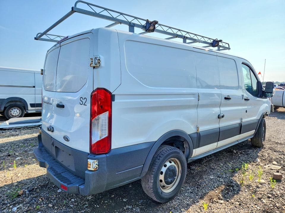2017 FORD TRANSIT T-250 3