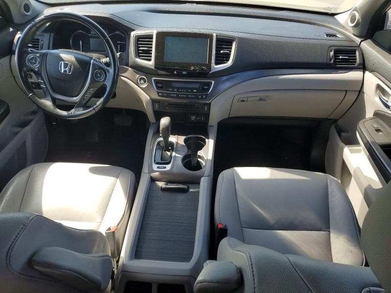2017 HONDA PILOT EXL 8
