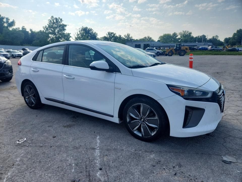 2017 HYUNDAI IONIQ LIMITED 4