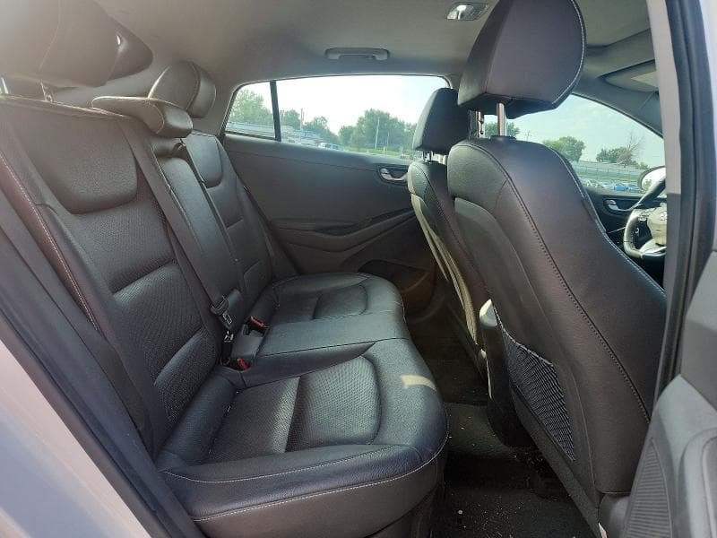 2017 HYUNDAI IONIQ LIMITED 10
