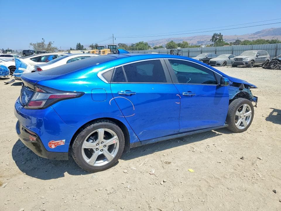 2017 CHEVROLET VOLT LT 3