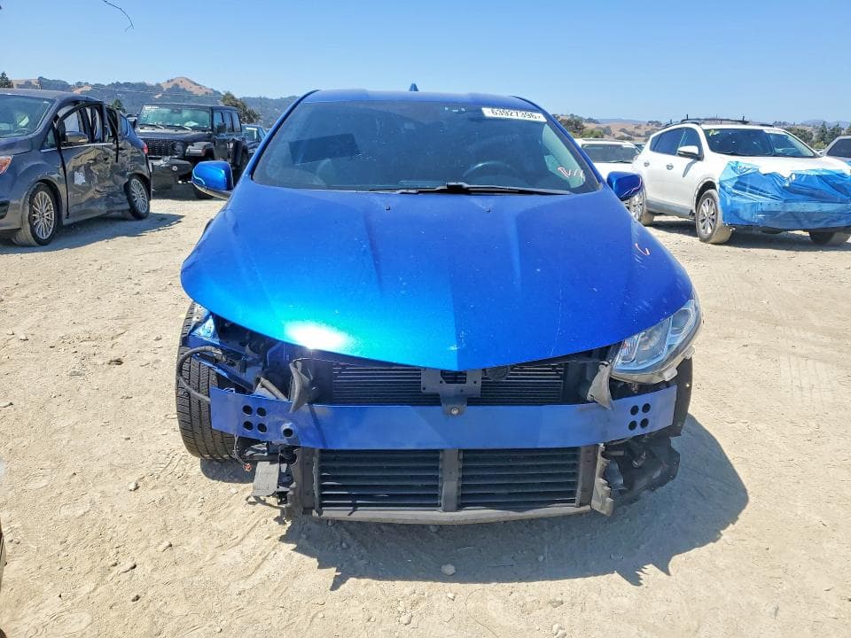 2017 CHEVROLET VOLT LT 5