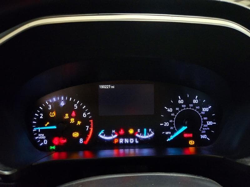2020 FORD ESCAPE SE 9