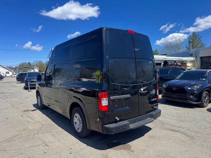 2020 NISSAN NV 2500 HD SV 3