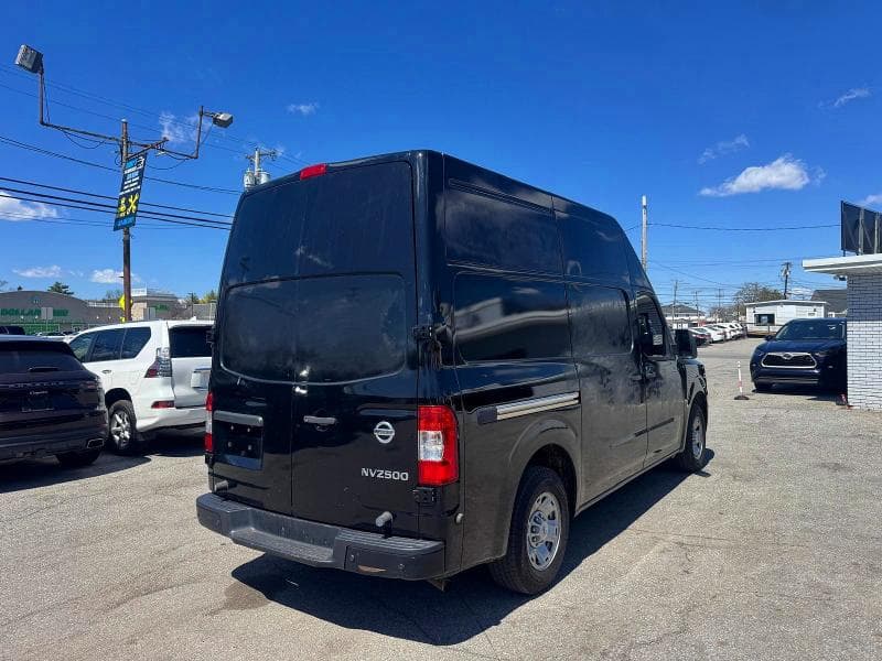 2020 NISSAN NV 2500 HD SV 4