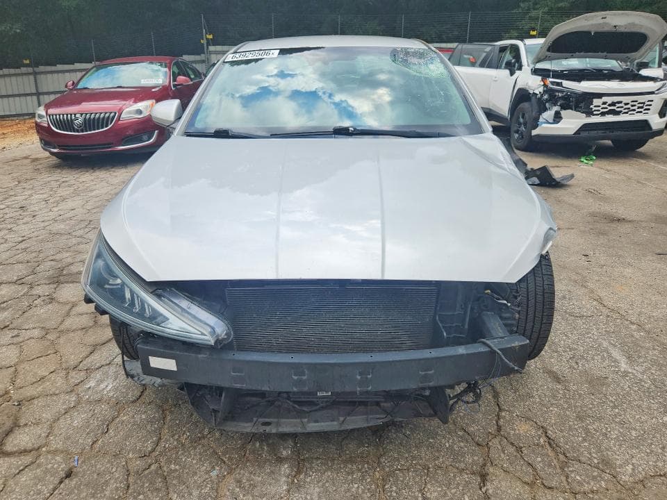 2020 HYUNDAI ELANTRA SEL 5