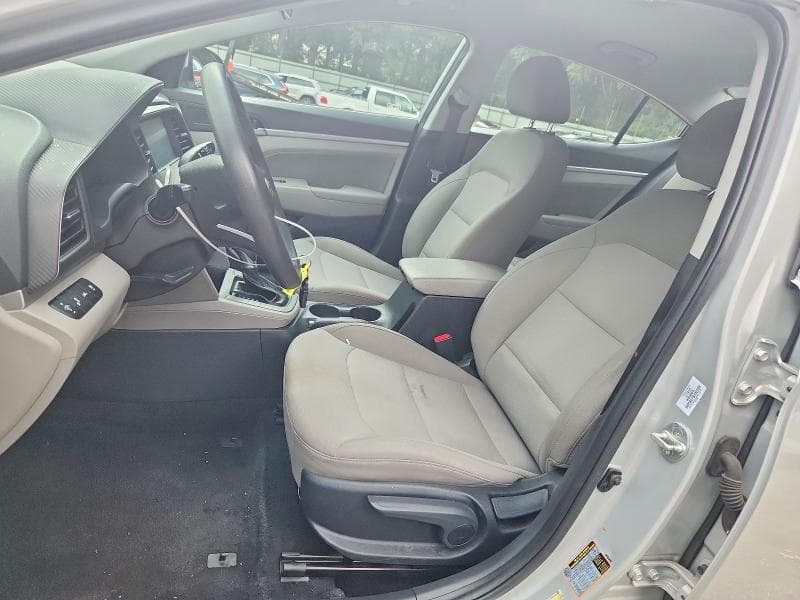 2020 HYUNDAI ELANTRA SEL 7