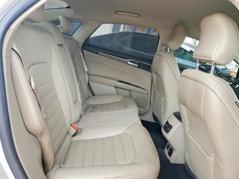 2017 FORD FUSION SE PHEV 10