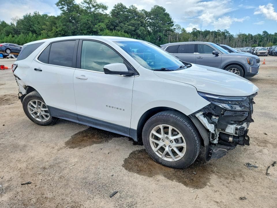 2023 CHEVROLET EQUINOX LT 4