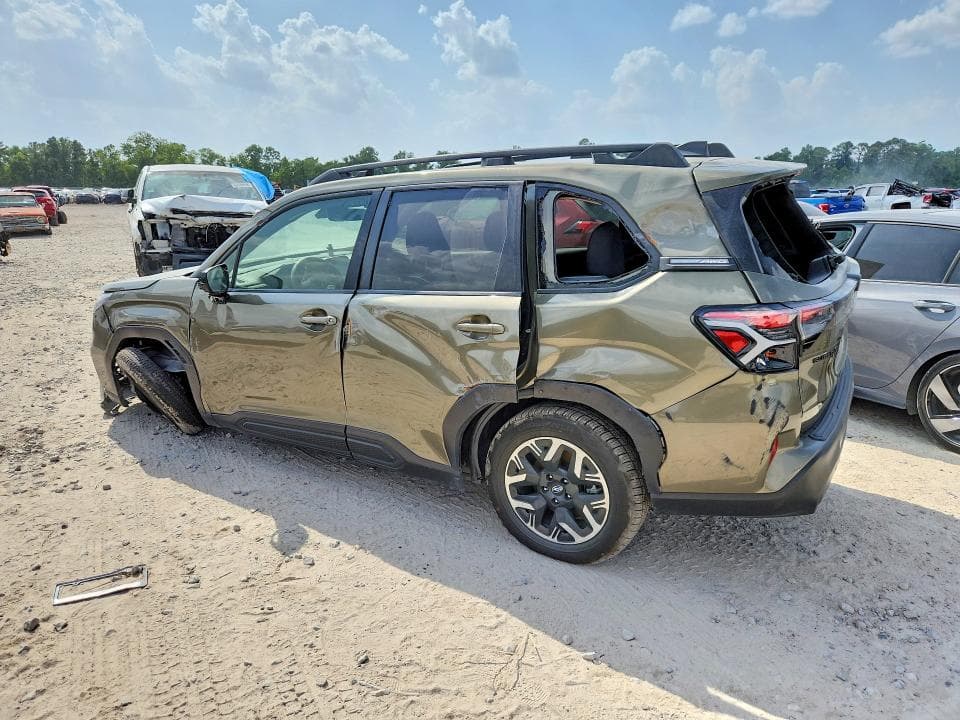 2025 SUBARU FORESTER PREMIUM 2