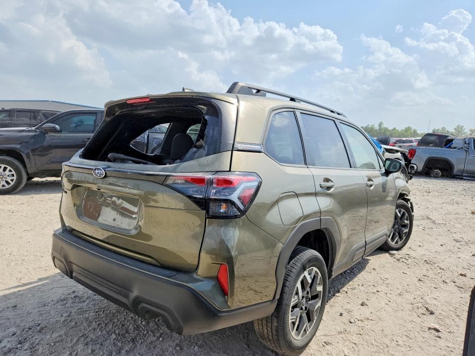 2025 SUBARU FORESTER PREMIUM 3