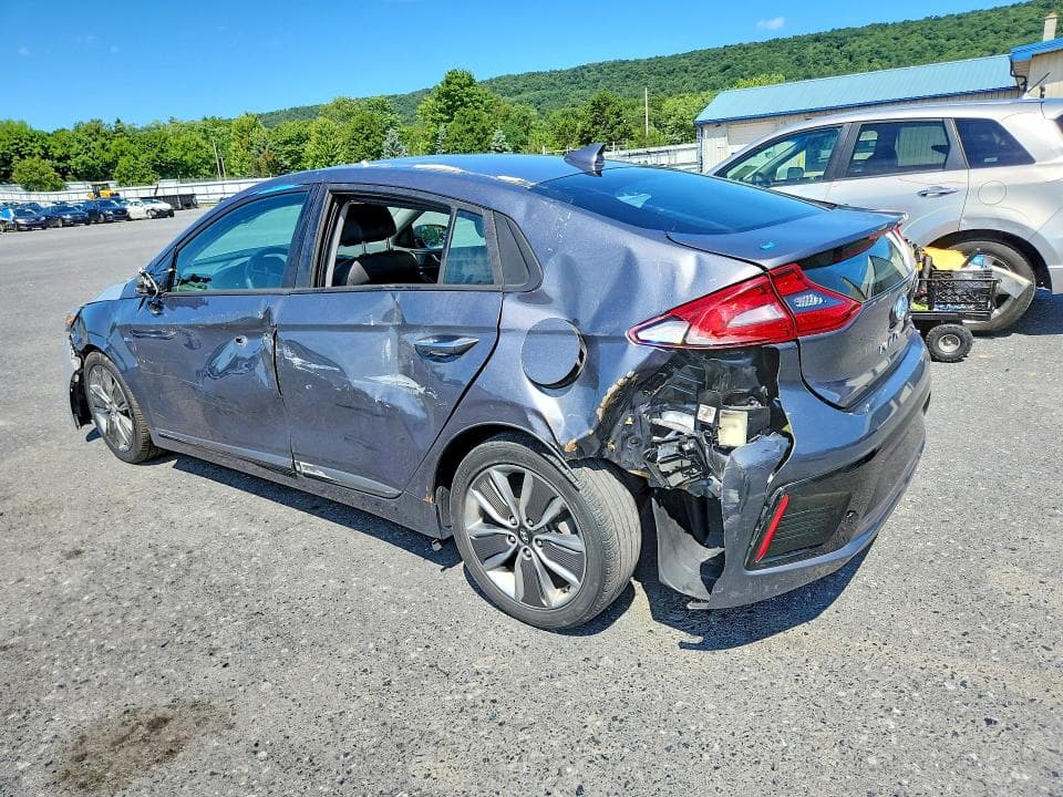 2018 HYUNDAI IONIQ LIMITED (HEV) 2
